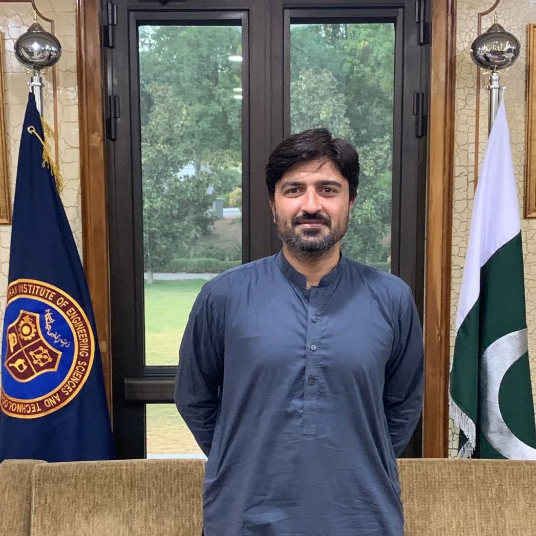 Prof. Dr. Qasim Zafar